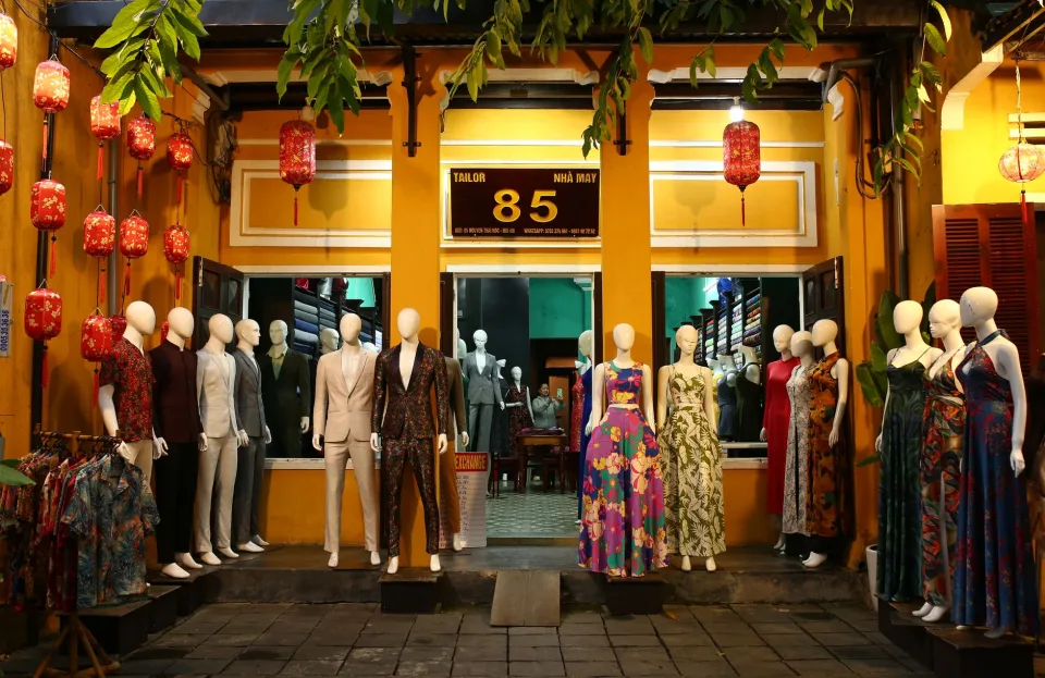 Đổi từ đồ rộng sang form gọn hơn — sau